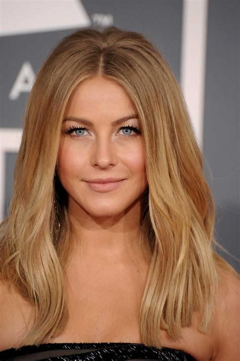 Get The Sweetest Look With Honey Caramel Blonde Hair Color!