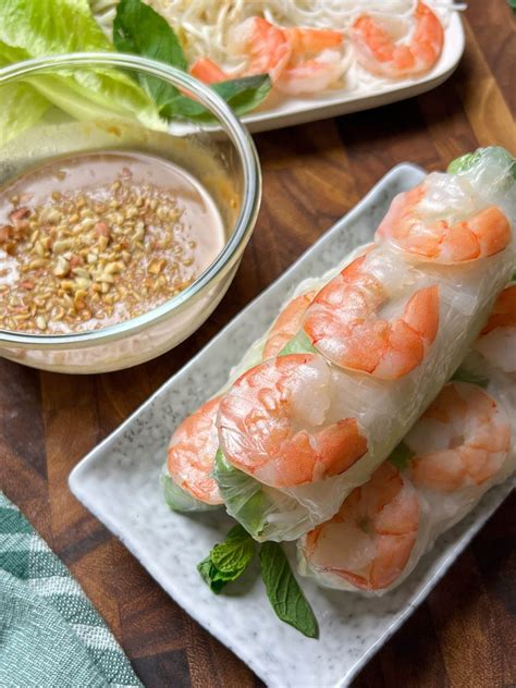 steamed shrimp rice rolls (cheung fun) - smelly lunchbox