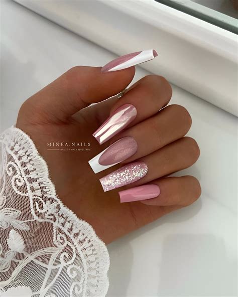 50 Drool-Worthy Pink And White Nails To Make You A Beauty Queen