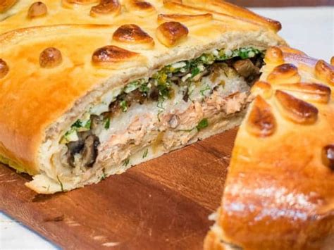 Пошаговый рецепт пирога из свежей рыбы