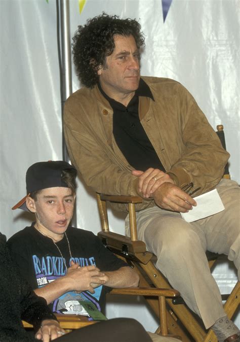 Meet Paul Michael Glaser's Lookalike Son Who Survived After Losing His ...