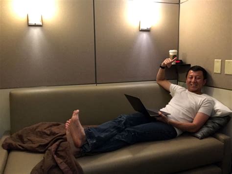 Minute Suites at Atlanta Airport Review - Terminal B | The RTW Guys