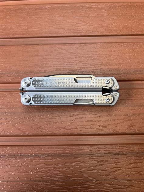 Leatherman Free P2 - UsedMultiTool.com