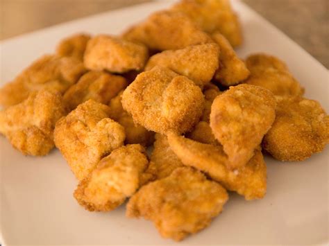 Homemade Chicken Nuggets | Recipe | Homemade chicken nuggets, Food ...
