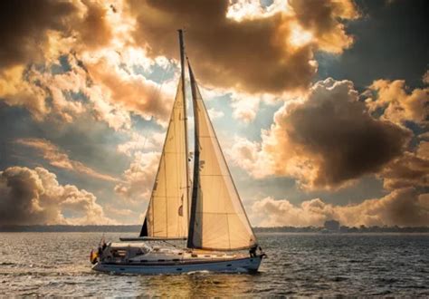 Морские прогулки в Адлере ⛵ цены и расписание 2025