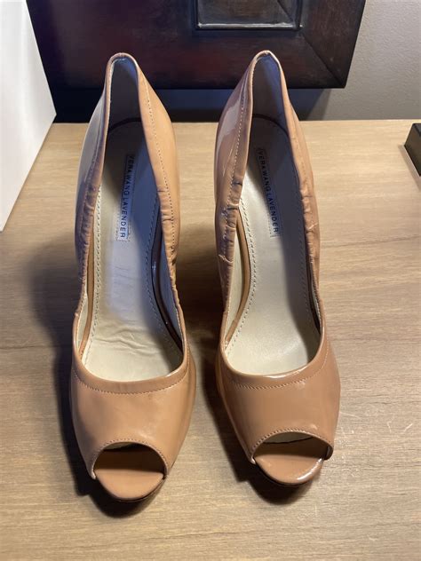 Vera Wang Lavender Nude patent leather wedge shoes wi… - Gem