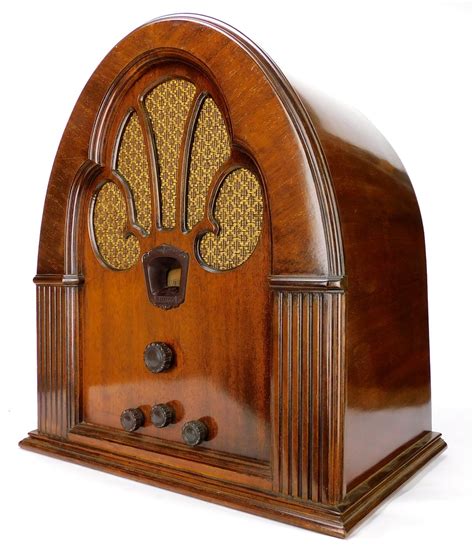 1930's Philco Model 70 Super Heterodyne Cathedral Radio - Antique Fan ...
