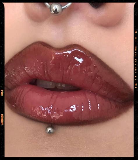 Labret Piercing | Lip piercing jewelry, Lip piercing labret, Face piercings