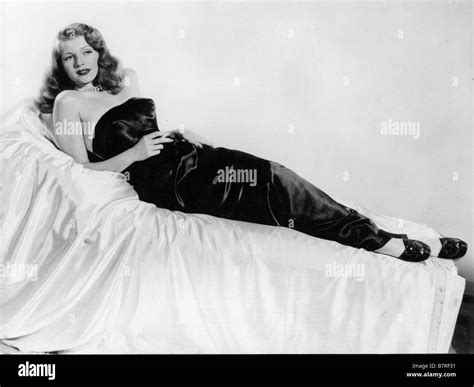 Rita Hayworth, Year: 1946 Portrait for the promotion of Gilda Director ...