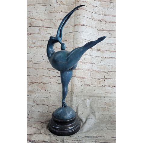 Charlton Home® Darlana Curvy Full Figure Nude Female Fertility Dancer Sculpture Abstract Art By ...