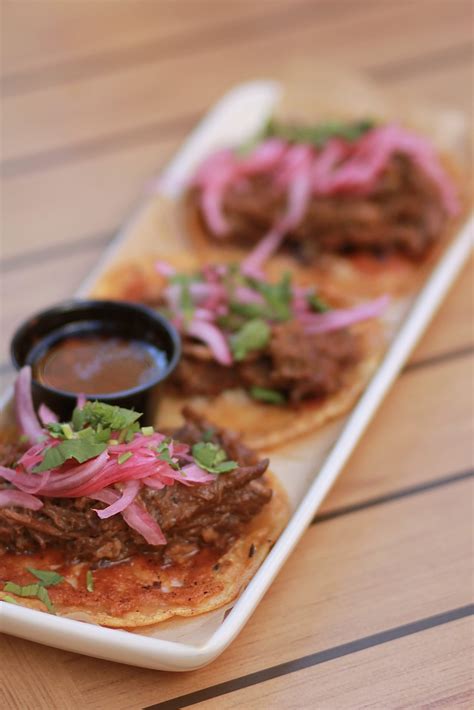 NEWPORT BEACH – Rockin' Baja Lobster