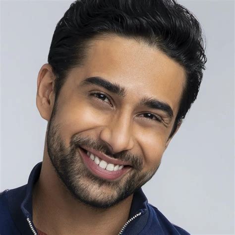 This Tempting Madness Full Cast & Crew - Plex