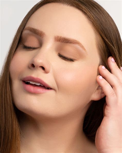 7 Things Plus Size Modeling Agencies are Looking For in a Plus Size ...