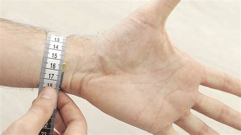 How to Measure Wrist: A Comprehensive Guide for Accurate Results ...