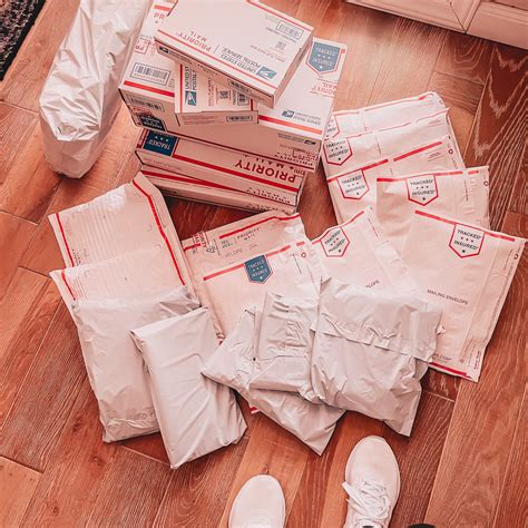 How To Get Started Reselling Clothes in 4 Easy Steps