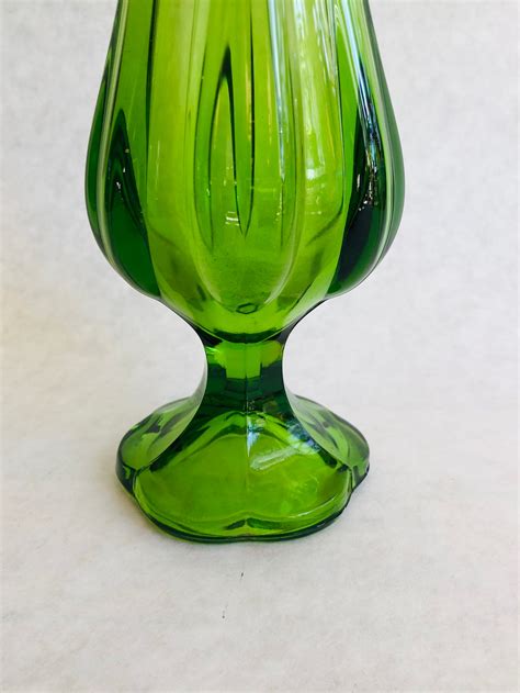 Vintage Smith Green Swung Glass Vase, MCM Decor (14.5" H) - Etsy