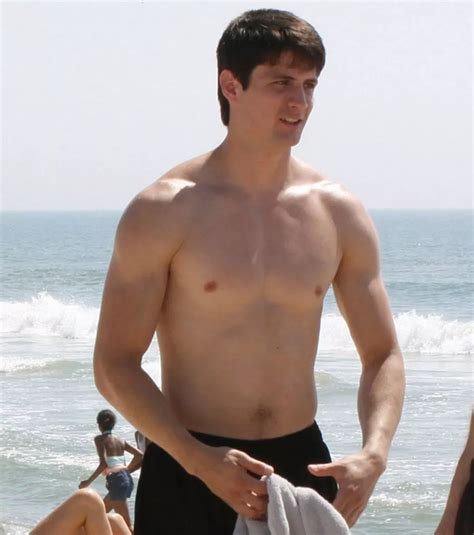 One Tree Hill cast's hottest snaps - totally topless, bikini babes and ...