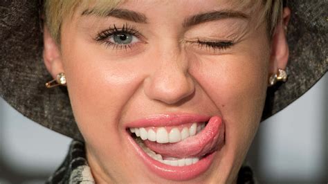 [100+] Miley Cyrus Wallpapers | Wallpapers.com