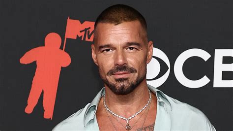 Ricky Martin almost bares all in striking nude selfie that breaks the ...