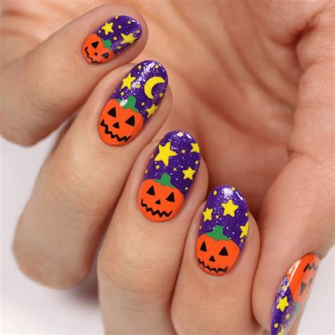 Halloween Nails 2026: The Spookiest Nail Designs for Every Vibe ...