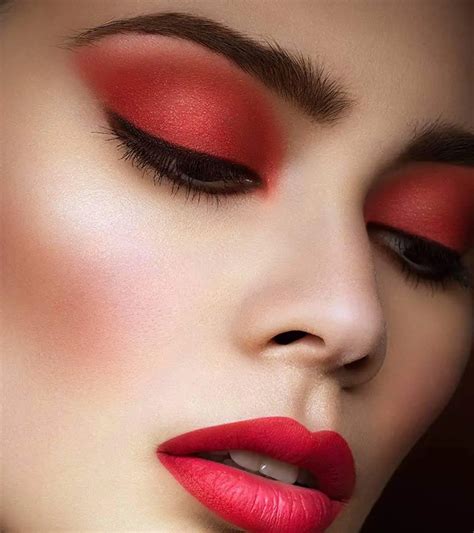 Red Eyeshadow Looks: 21 Stunning Shades To Try In 2026