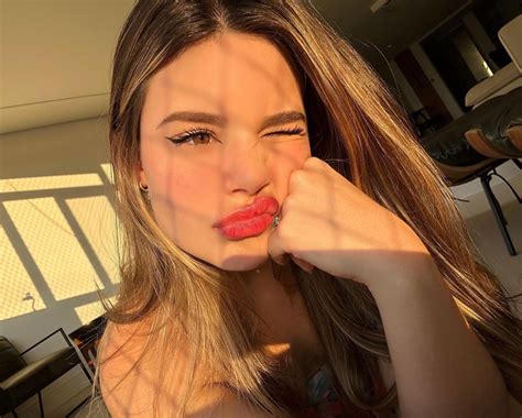 Luara Fonseca Live Stream Video and Photos 12/01/2022 • CelebMafia