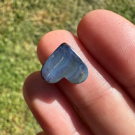 2.72 Ct heart boulder opal – Broken River Mining