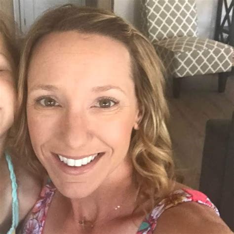 Wendy Van Dyke - YouTube