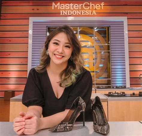 Diduga Main OnlyFans, Link Devy Anastasya Diburu Warganet | GayaTekno.ID