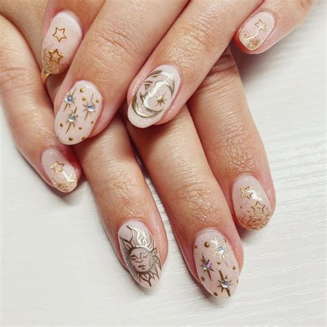 27+ Stunning Moon and Star Nail Designs for Every Style - Nail Designs ...