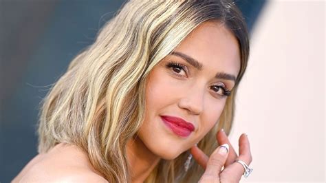 Jessica Alba shares how her ‘Rachel’ haircut almost got her grounded | Glamour UK