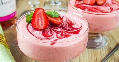 Клубничный мусс рецепт с фото пошаговый от Алинка Малинкина - Овкусе.ру