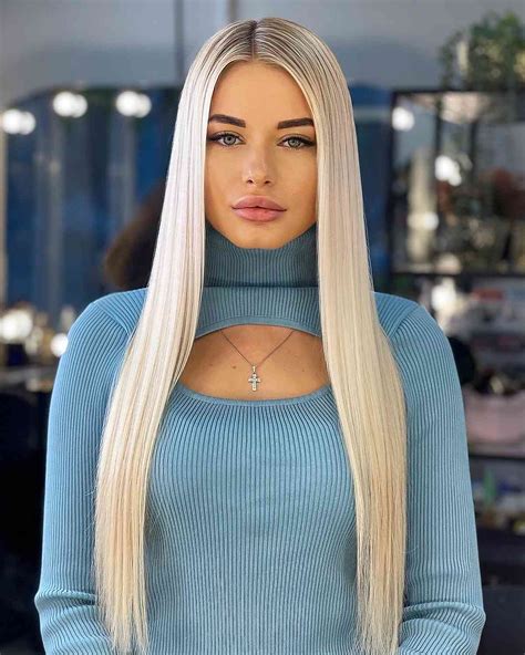 27 Easy Haircuts and Hairstyles for Long Straight Hair in 2022