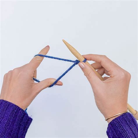 German Twisted Cast On [10 Easy Steps]