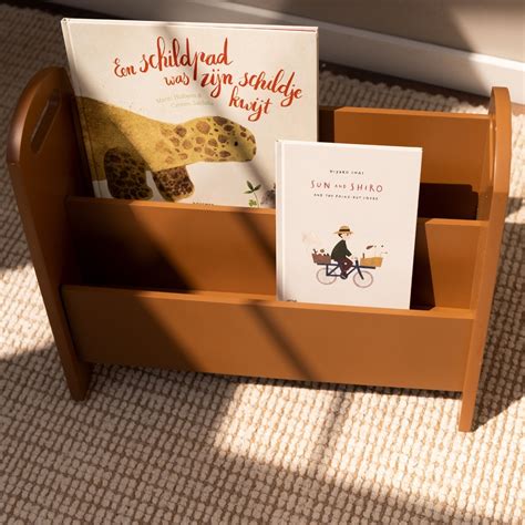 Nofred Book holder, brown | Finnish Design Shop UK