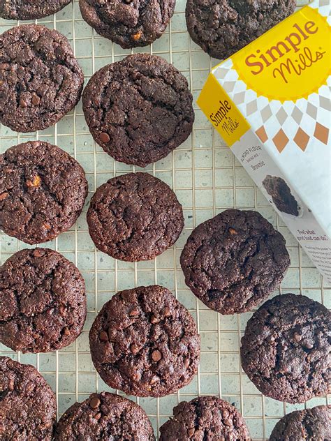 Simple Mills Almond Flour Brownie Cookies - Peanut Butter and Jilly