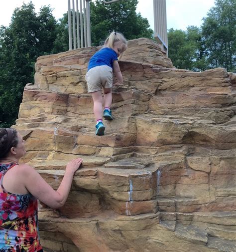 Knoch Knolls Nature Center