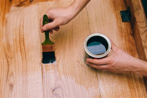 Can You Put Polyurethane Over Shellac?