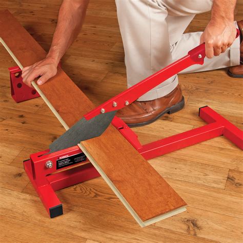 How To Cut Laminate Flooring With A Tool - Flooring Designs