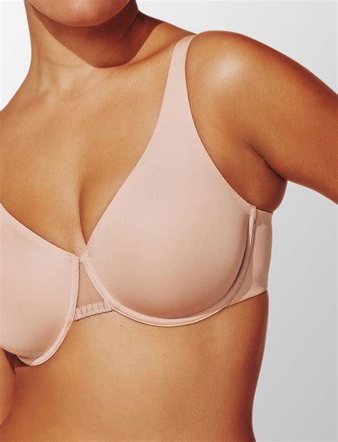 What is the Biggest Bra Size? - Biggest Bra Cup Size in the World ...