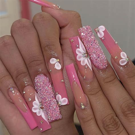 Amazon.com : Tyuimhx 24Pcs Duck Nails Press on White Wide French Tip ...