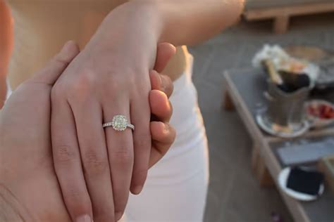 Diamond Engagement Rings - Which One Is Right For You?