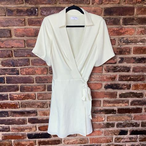 Aritzia Babaton Aritzia Yellow Green Collared Wrap Mini Dress Large ...