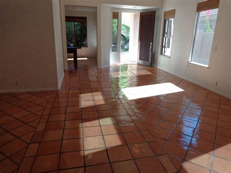 Tucson Sun Valley Floor Specialists | Saltillo Flooring Install