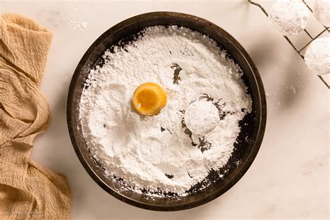 Powdered Donut Holes: Fluffy Baked Donuts (No Frying!) - No Spoon Necessary