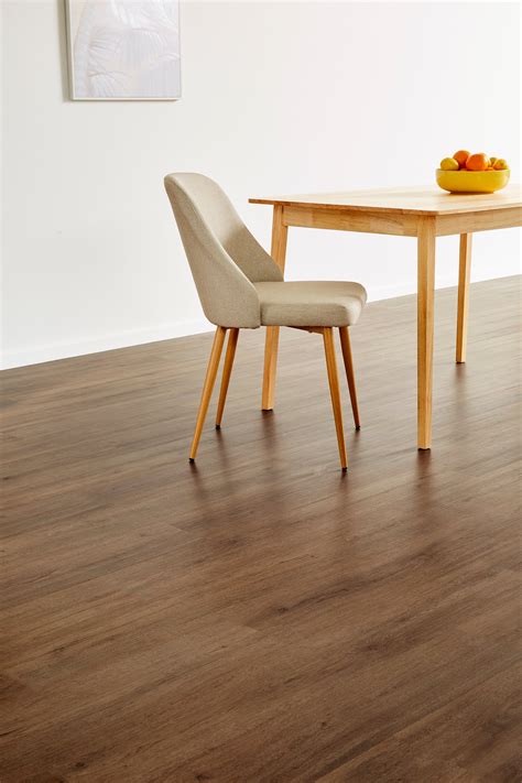 Explore Chesterfield 2.0 LVT | Flooring Xtra NZ