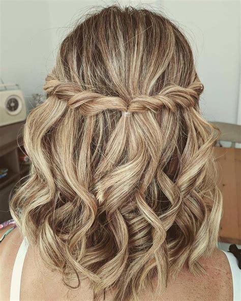 60 Trendiest Updos for Medium-Length Hair | Easy hairstyles, Hair ...
