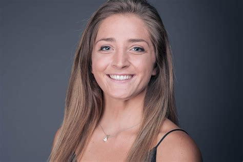 Lauren Wiltsie on LinkedIn: #professionalheadshot #corporateheadshots