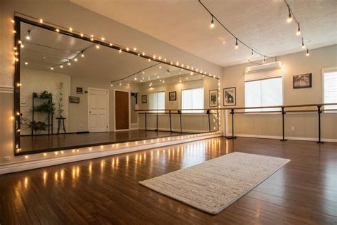 Home Dance Studio Ideas: Elevate your space with mirrors, flooring, and ...