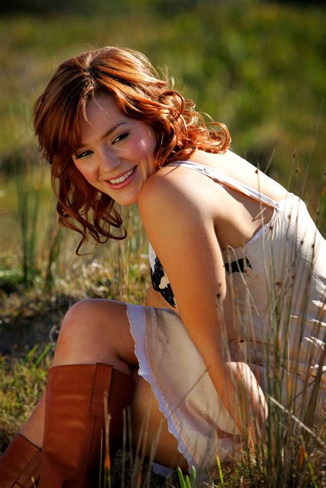 Ella Scott Lynch Pictures in an Infinite Scroll - 15 Pictures